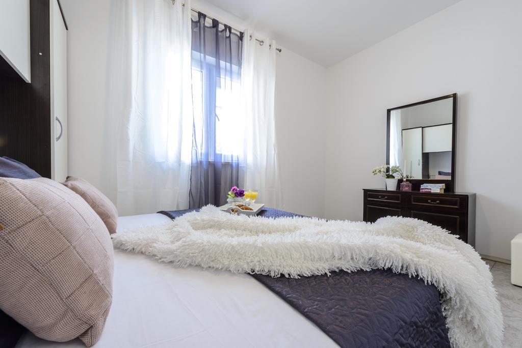 Apartment Lorelai